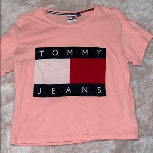 Salmon Pink Tommy Jeans Cropped Tee